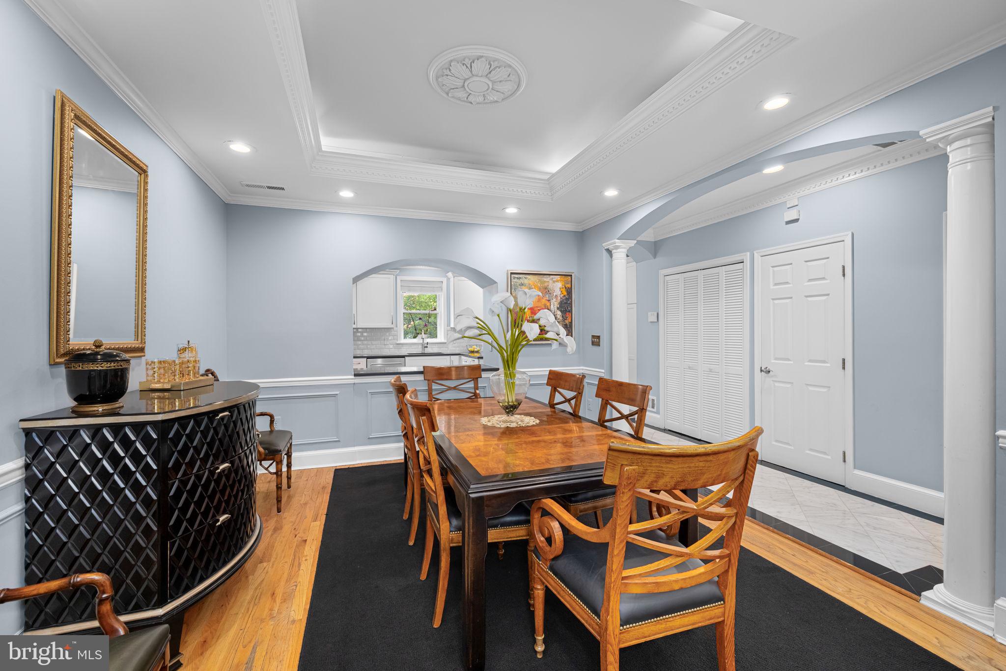 224 9TH STREET SE