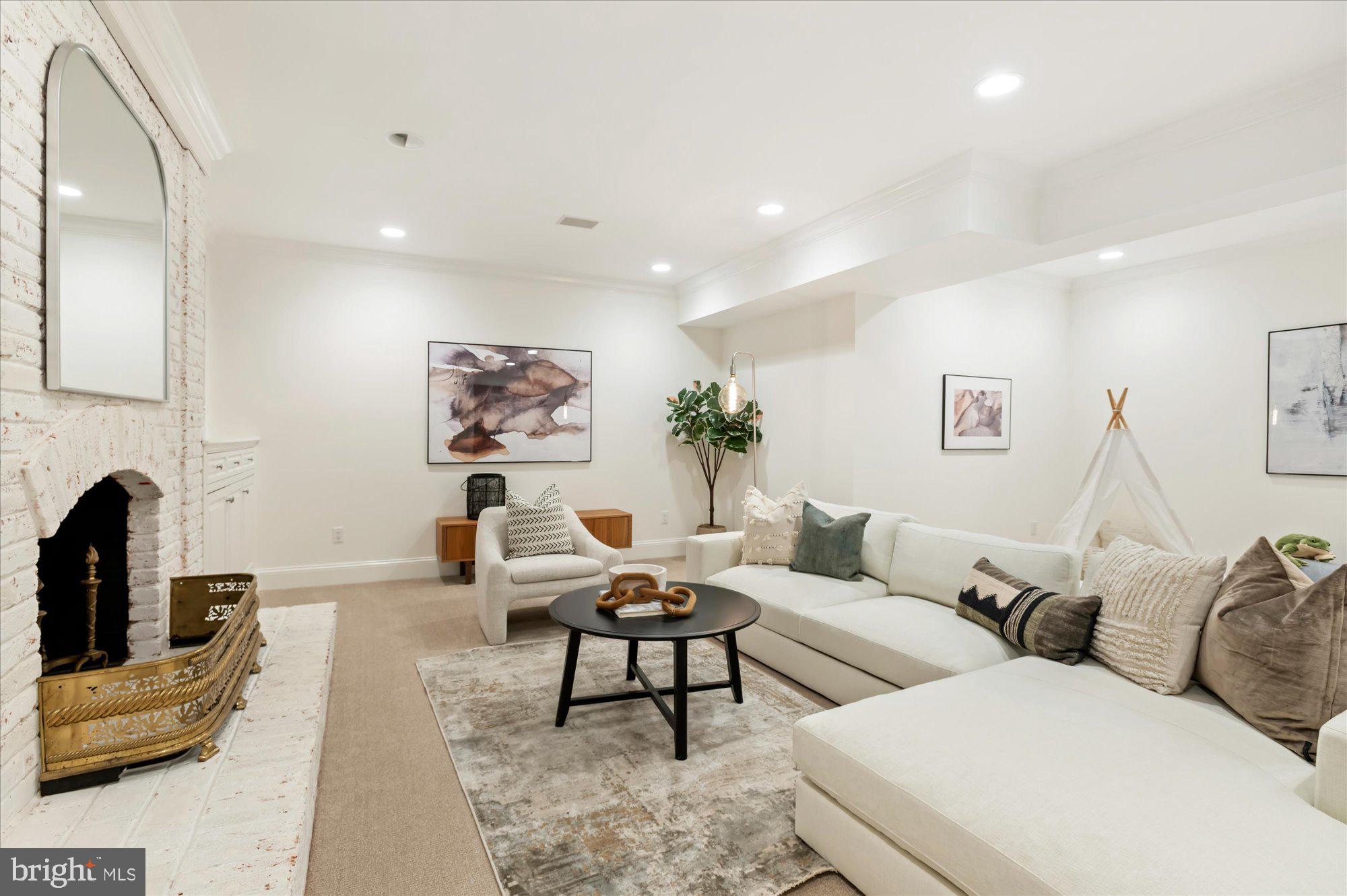 2950 CHAIN BRIDGE ROAD NW