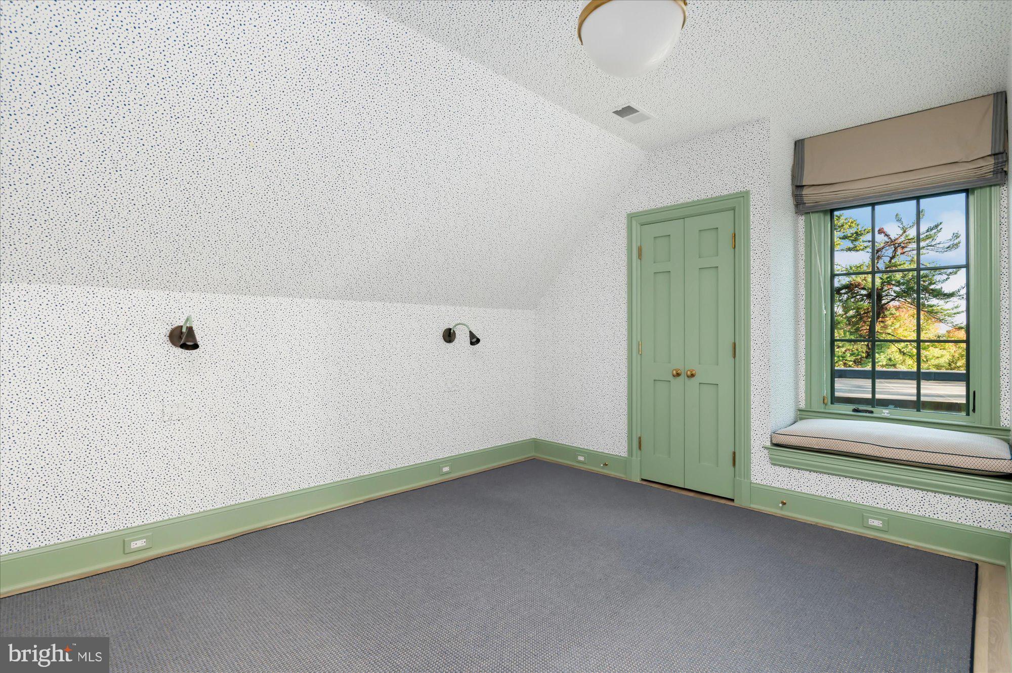 2950 CHAIN BRIDGE ROAD NW