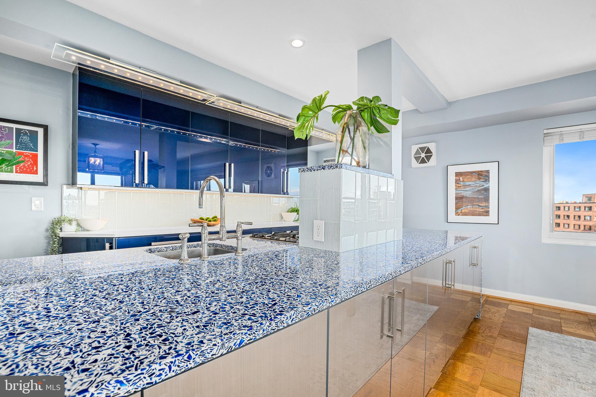 4201 CATHEDRAL AVENUE NW 1415W