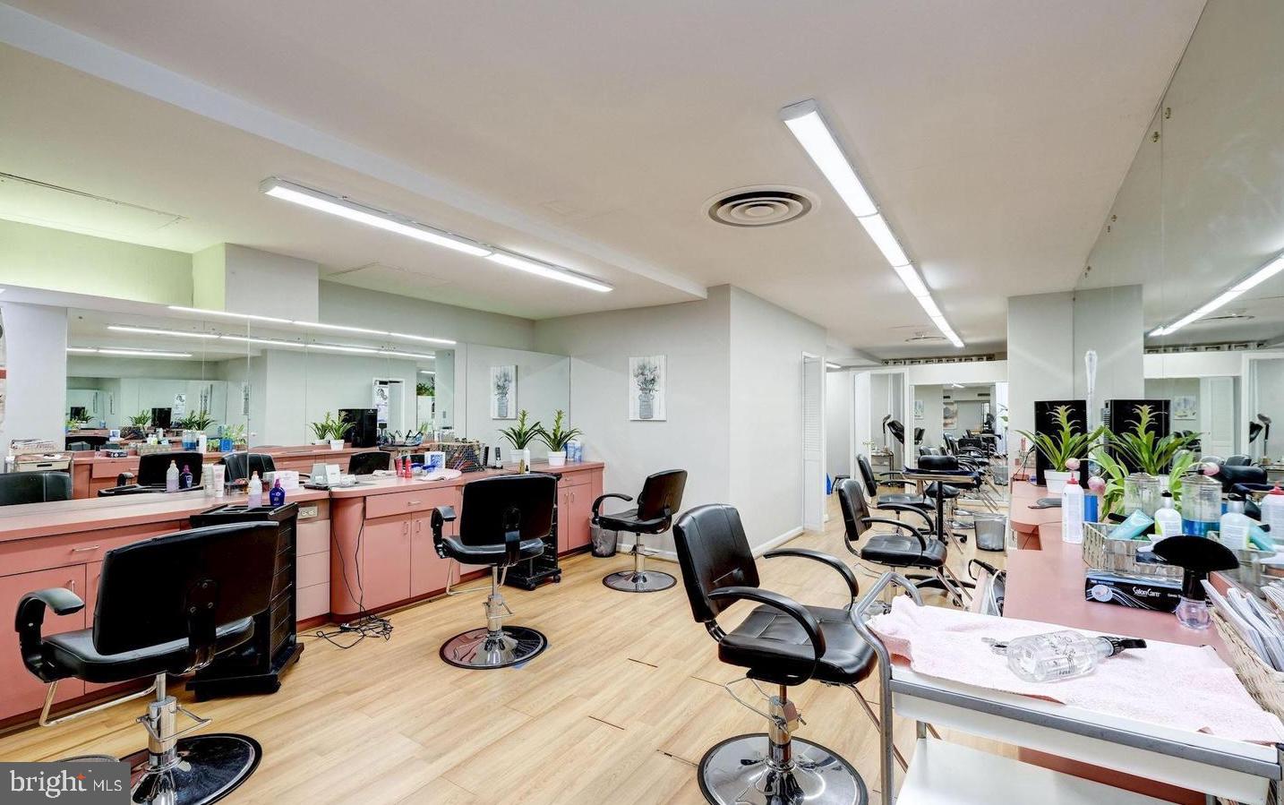 4201 CATHEDRAL AVENUE NW 1415W