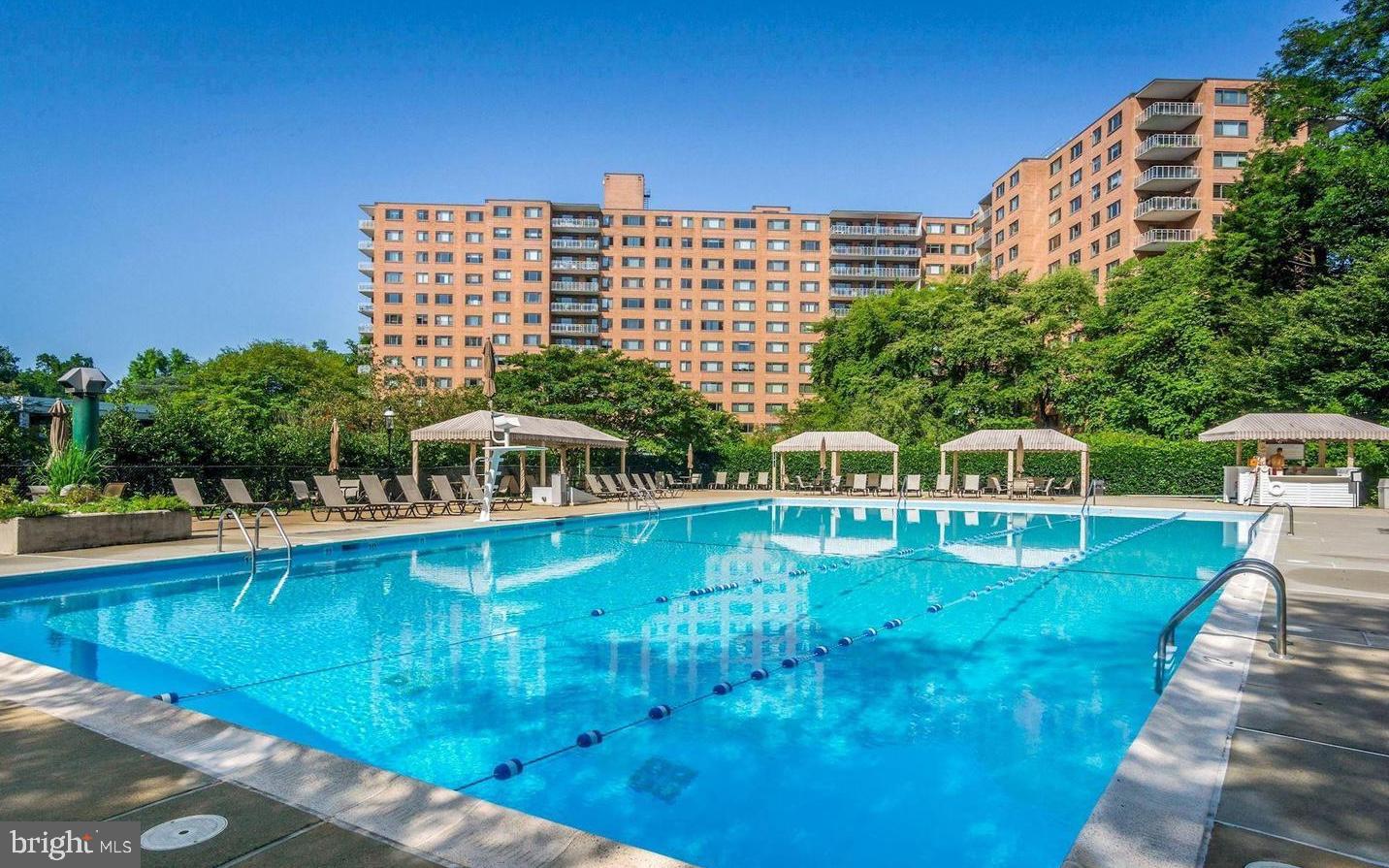 4201 CATHEDRAL AVENUE NW 1415W