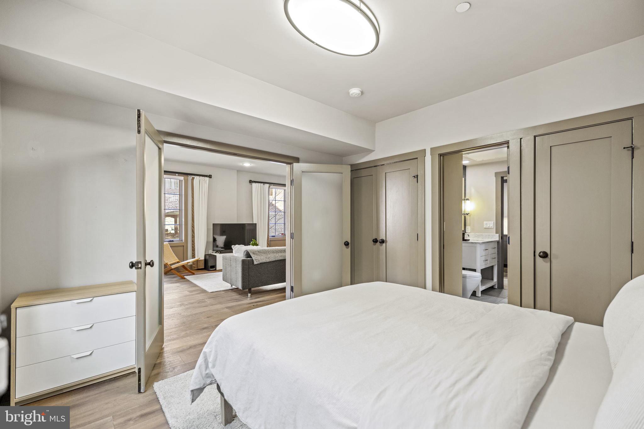 3220 GRACE STREET NW 2