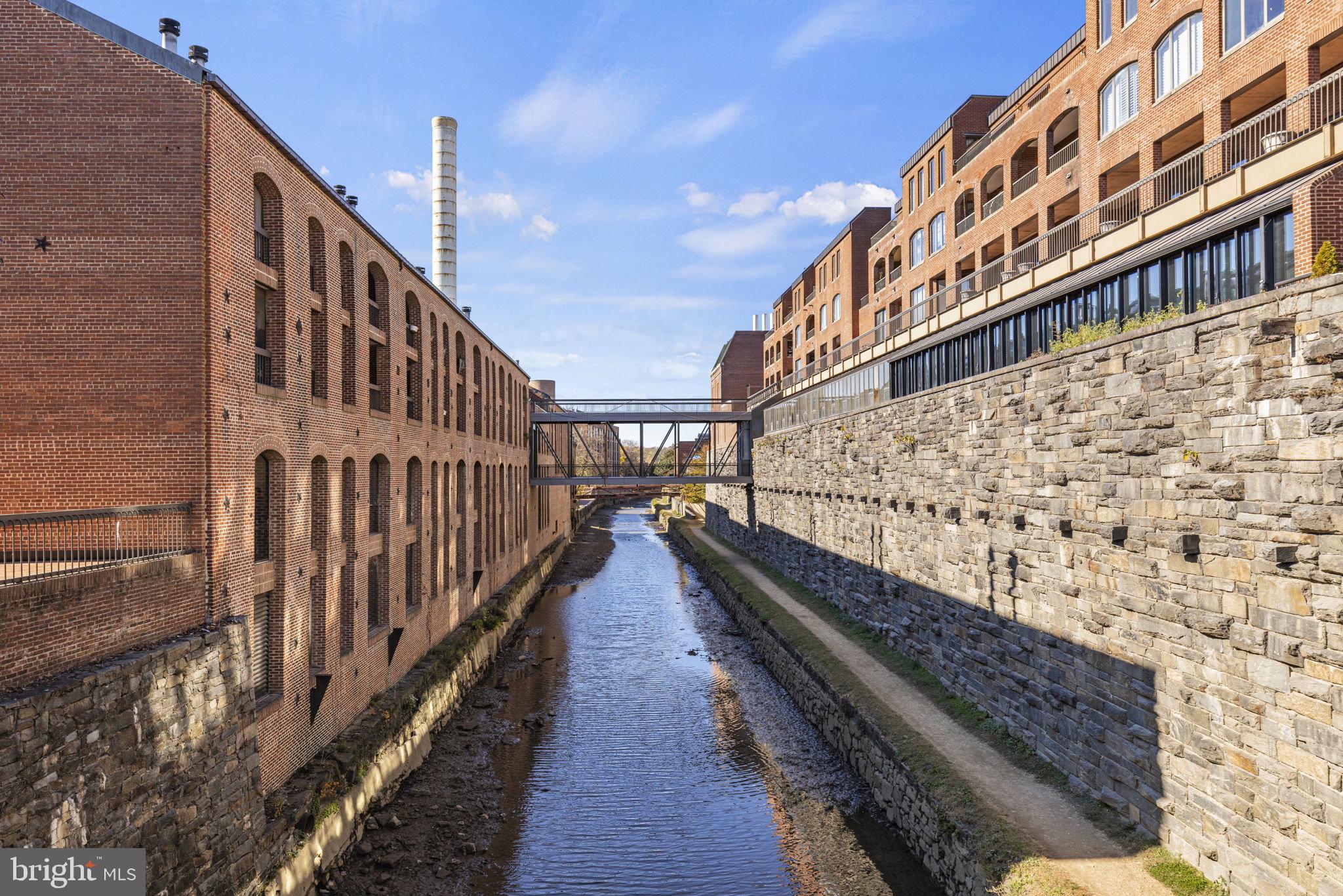 3220 GRACE STREET NW 2