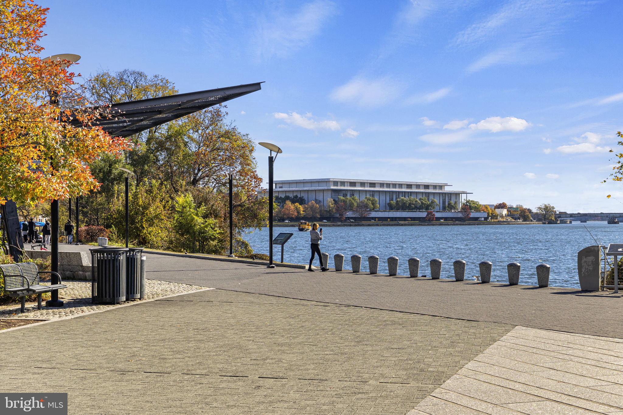 3220 GRACE STREET NW 2