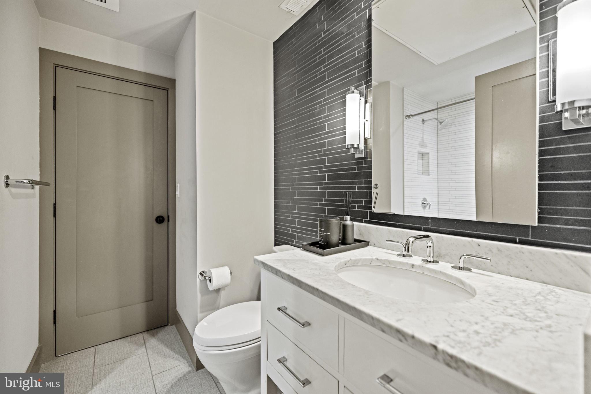 3220 GRACE STREET NW 2