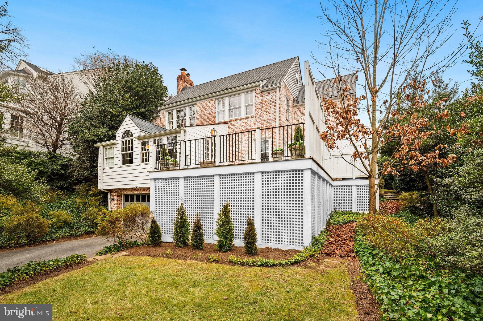 5047 GLENBROOK TERRACE NW