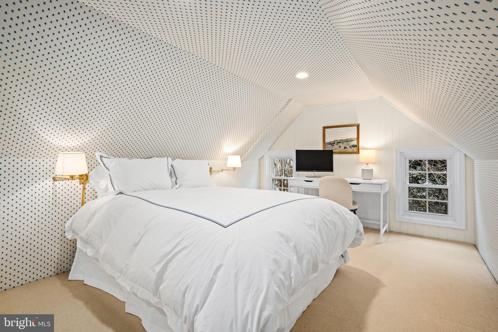 5047 GLENBROOK TERRACE NW