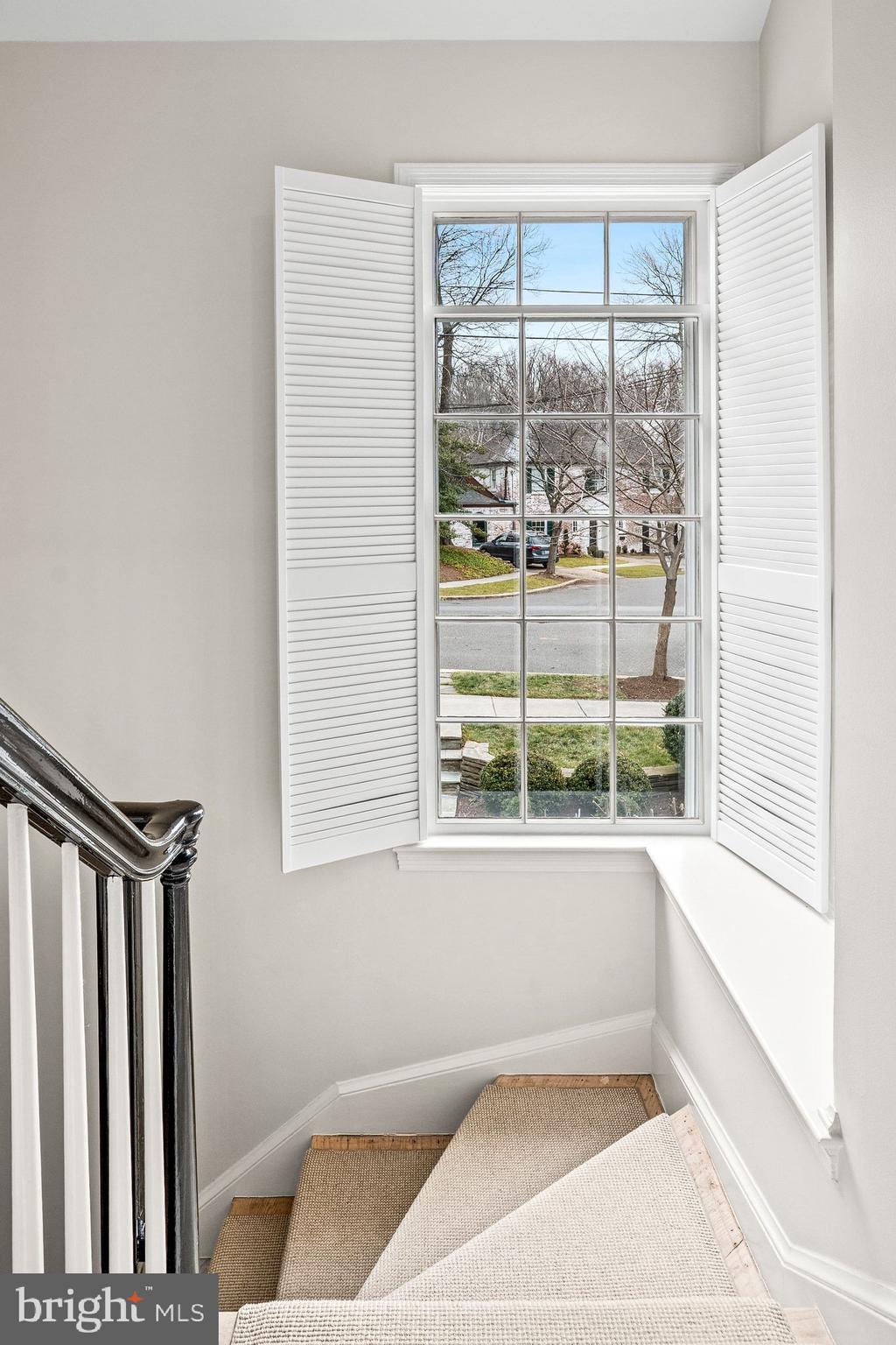 5047 GLENBROOK TERRACE NW