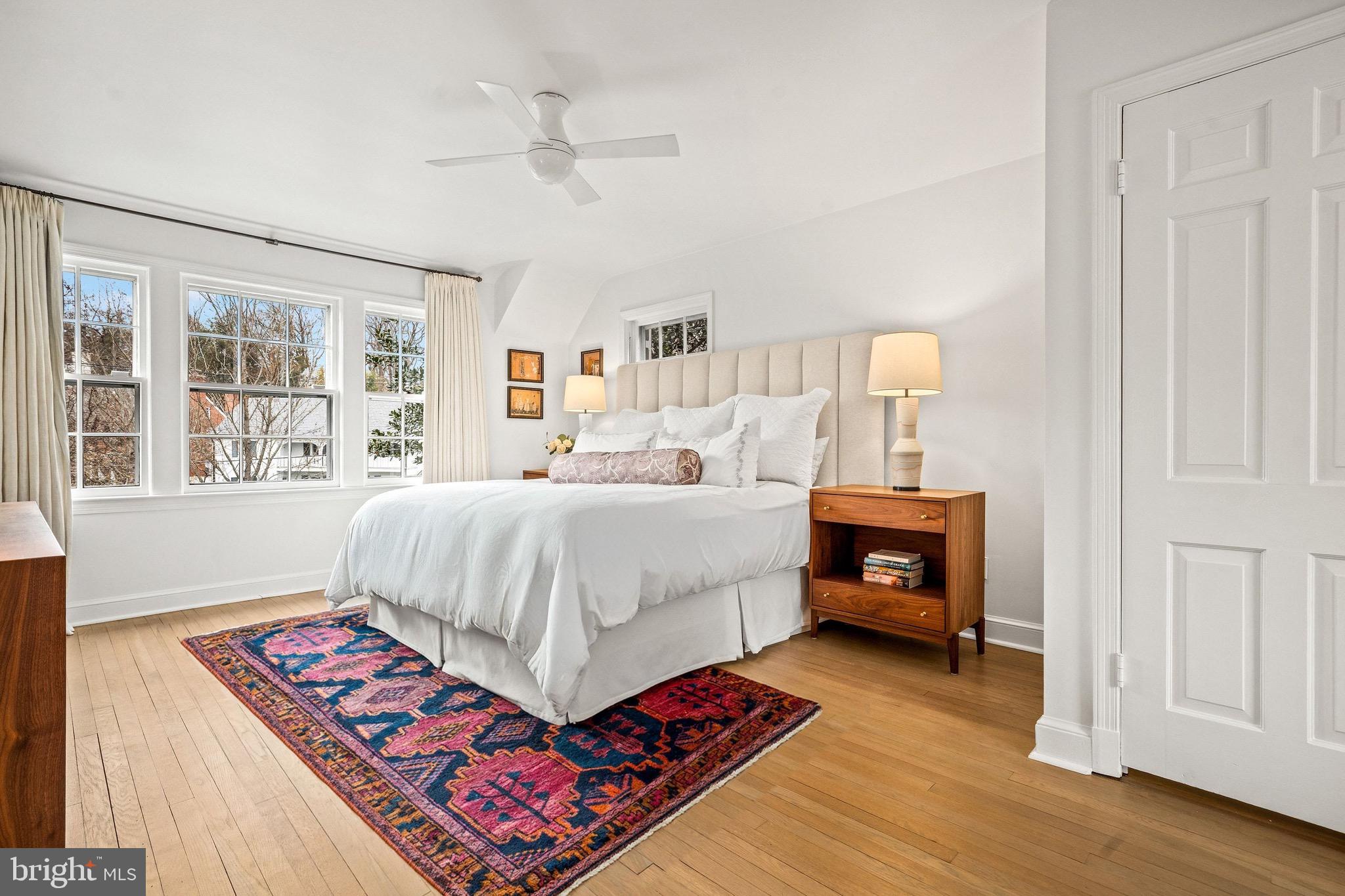 5047 GLENBROOK TERRACE NW