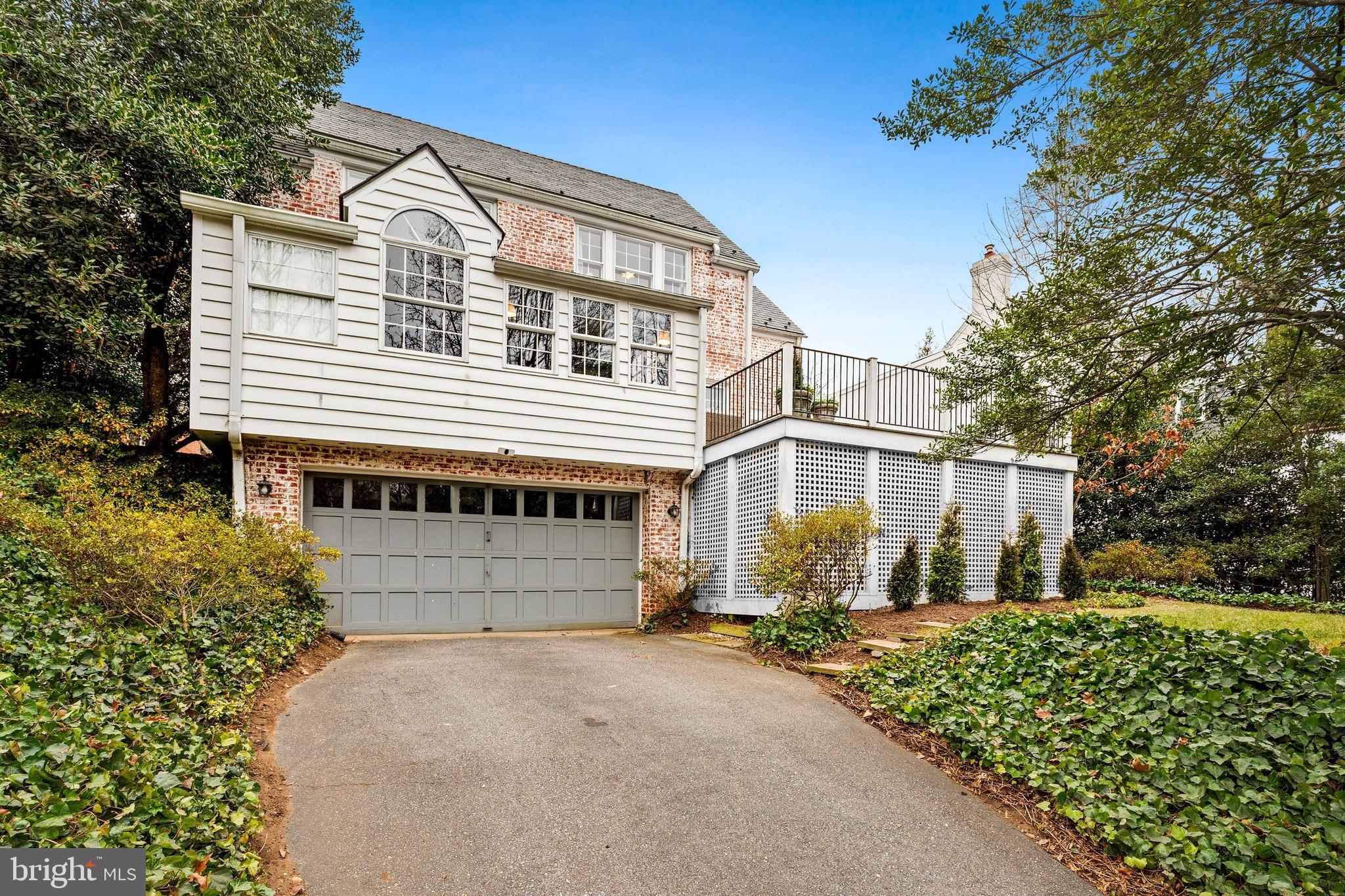 5047 GLENBROOK TERRACE NW