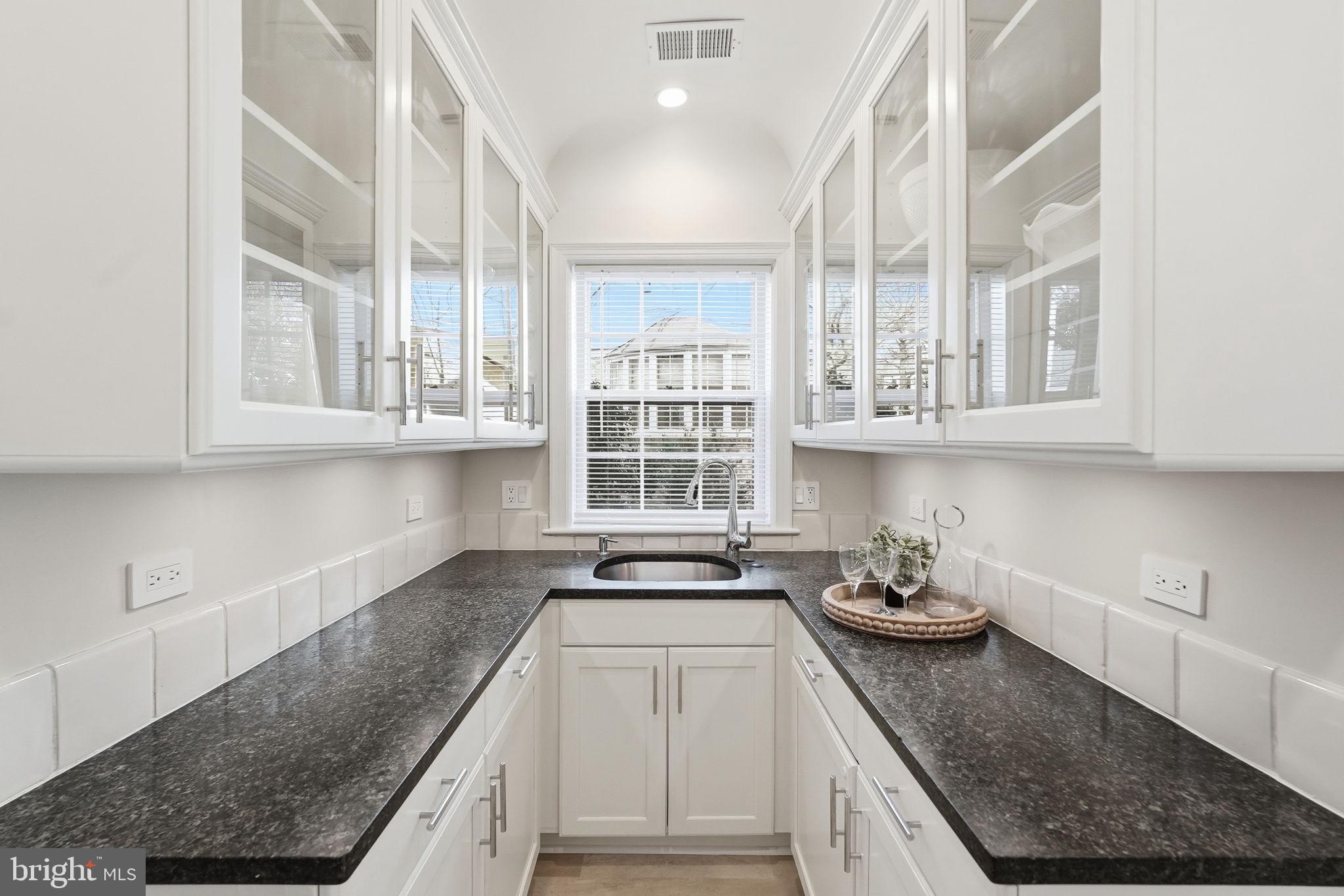 5020 SEDGWICK STREET NW