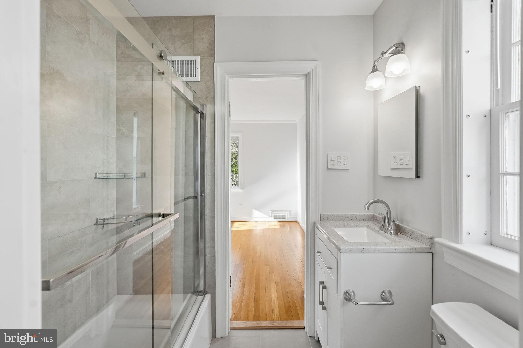 5020 SEDGWICK STREET NW