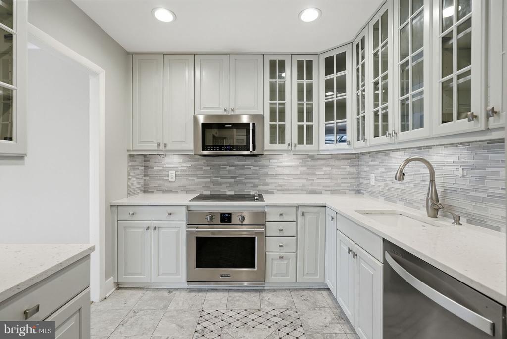 1140 23RD STREET NW 1005