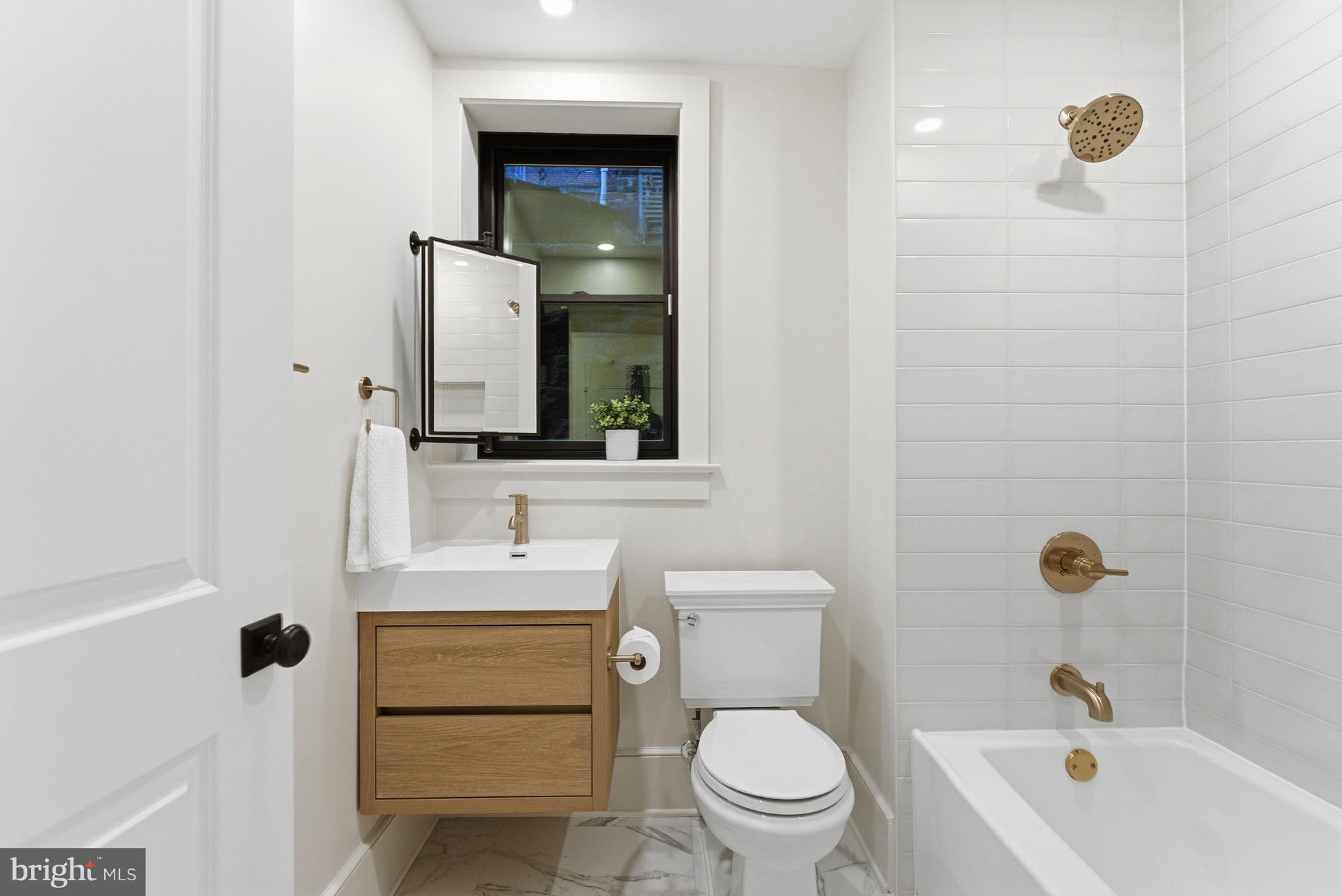 1816 BELMONT ROAD NW