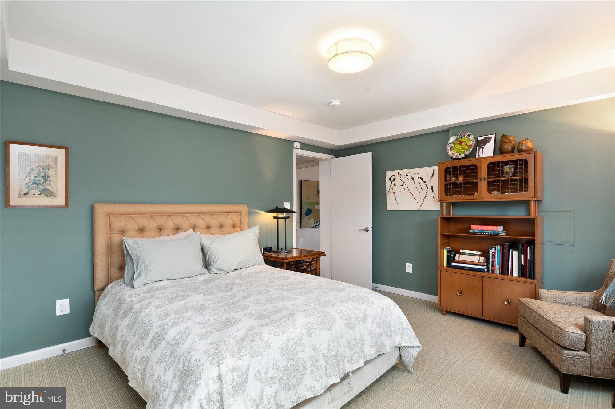 3211 ROWLAND PLACE NW