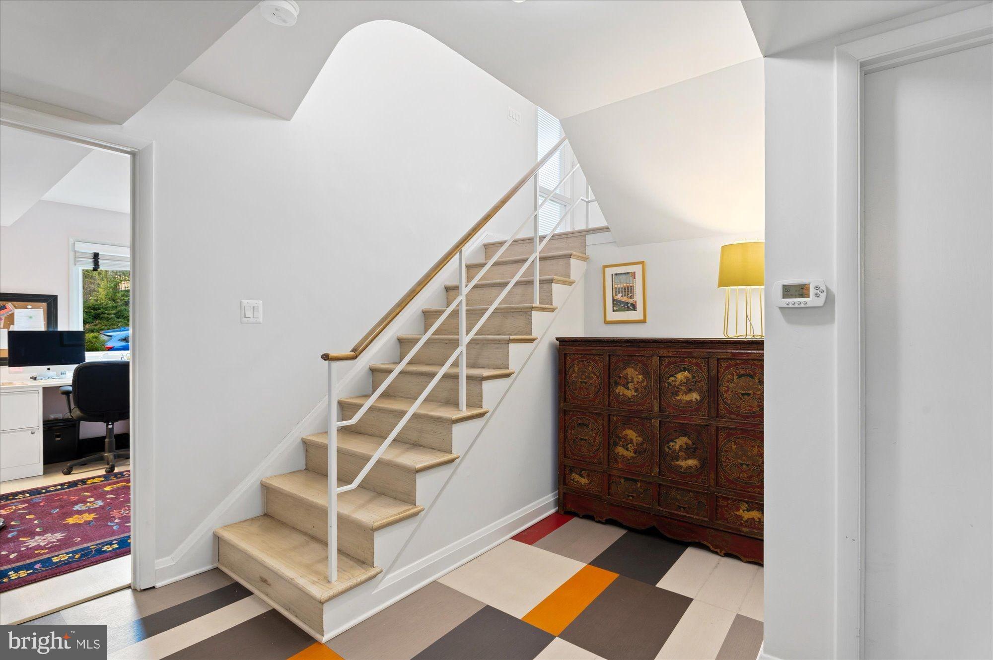 3211 ROWLAND PLACE NW