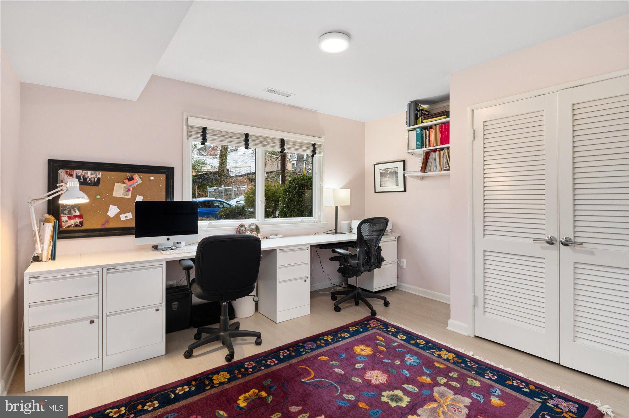 3211 ROWLAND PLACE NW