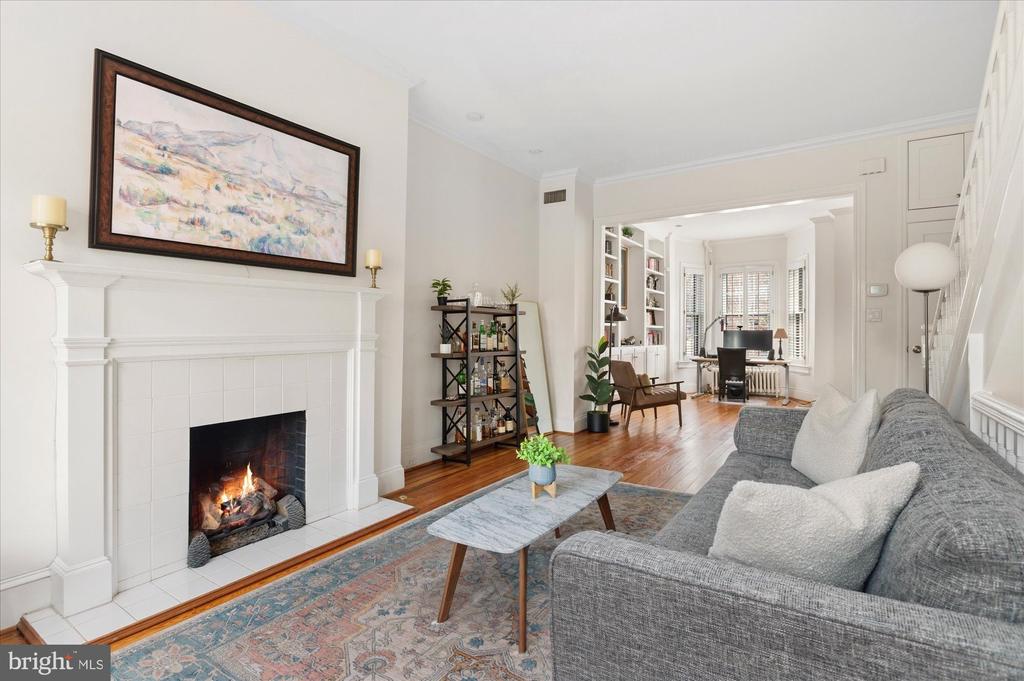 1310 29TH STREET NW