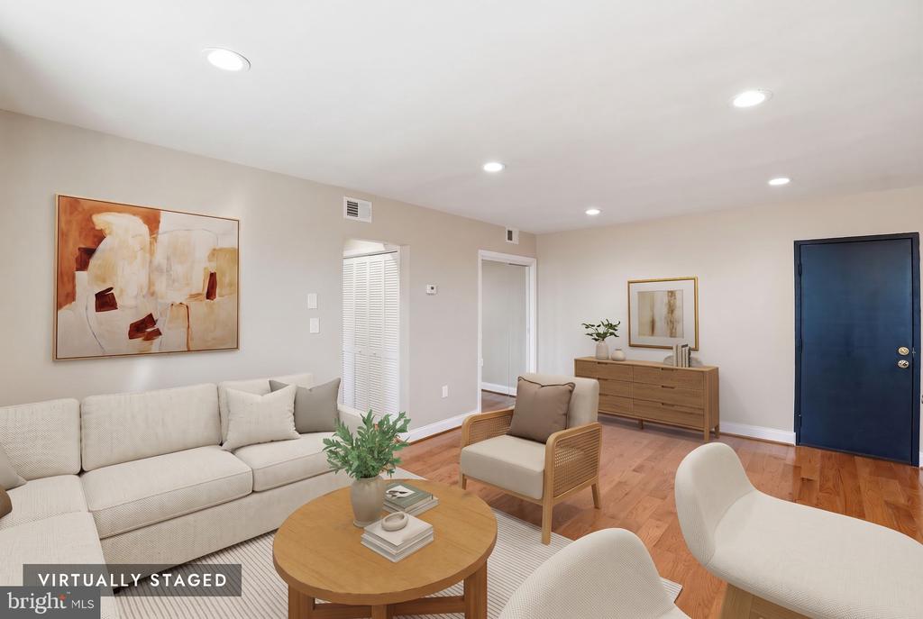 33 KENNEDY STREET NW 202