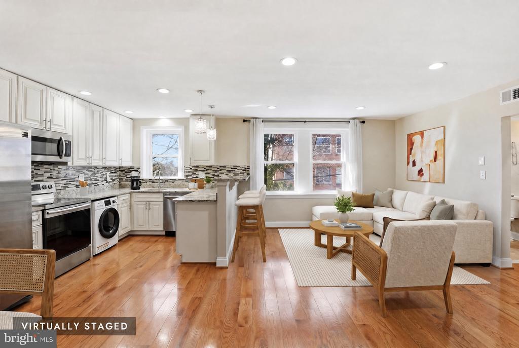 33 KENNEDY STREET NW 202