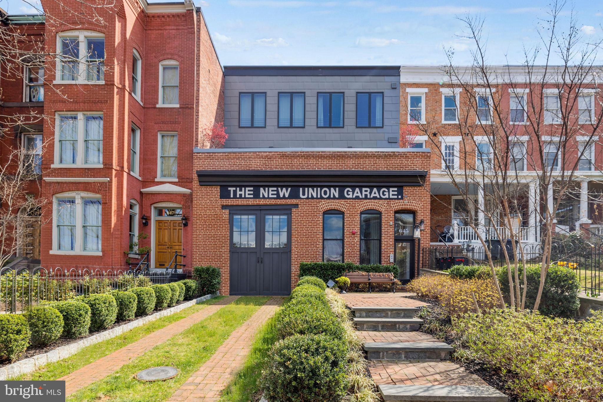 645 MARYLAND AVENUE NE 201