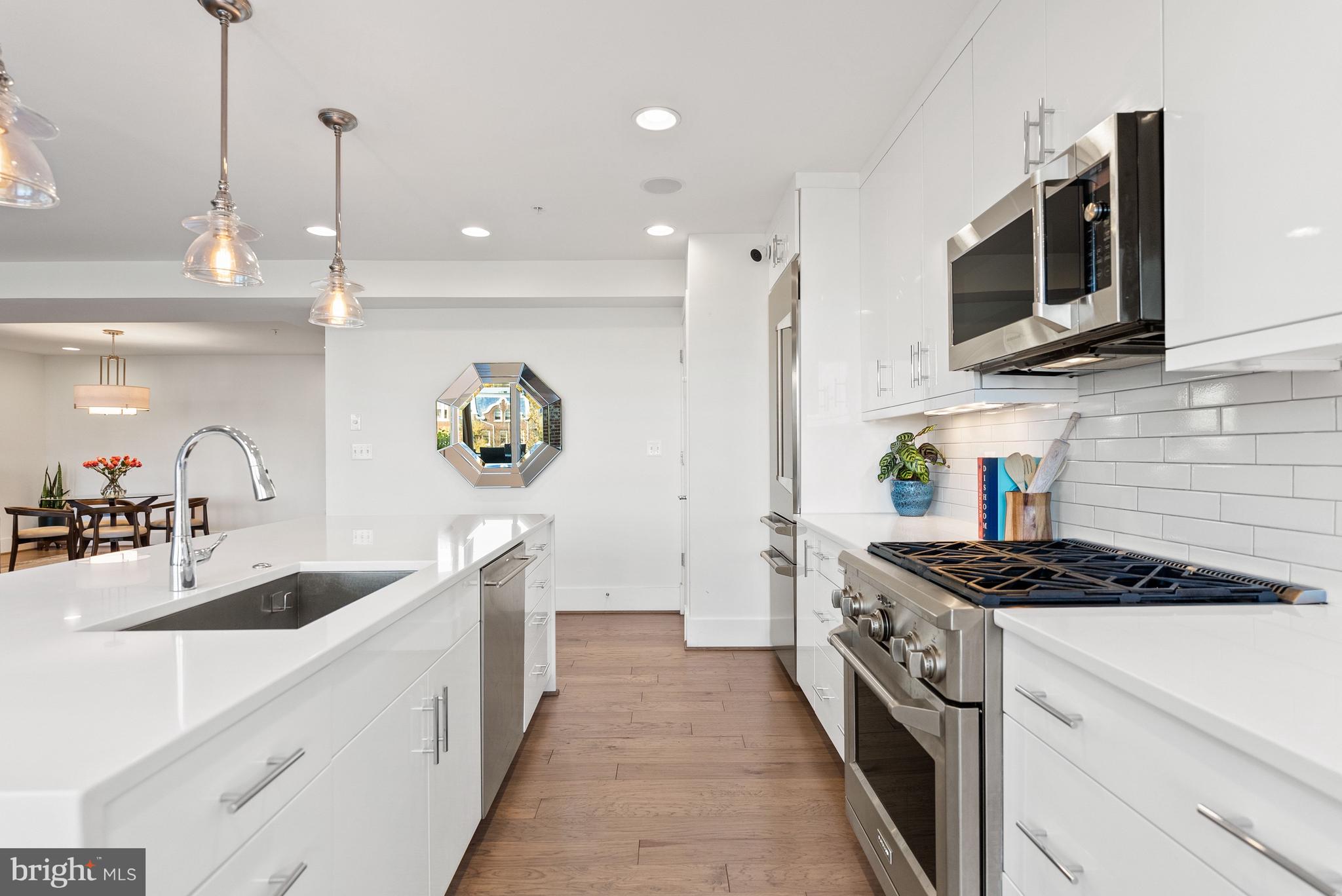 645 MARYLAND AVENUE NE 201