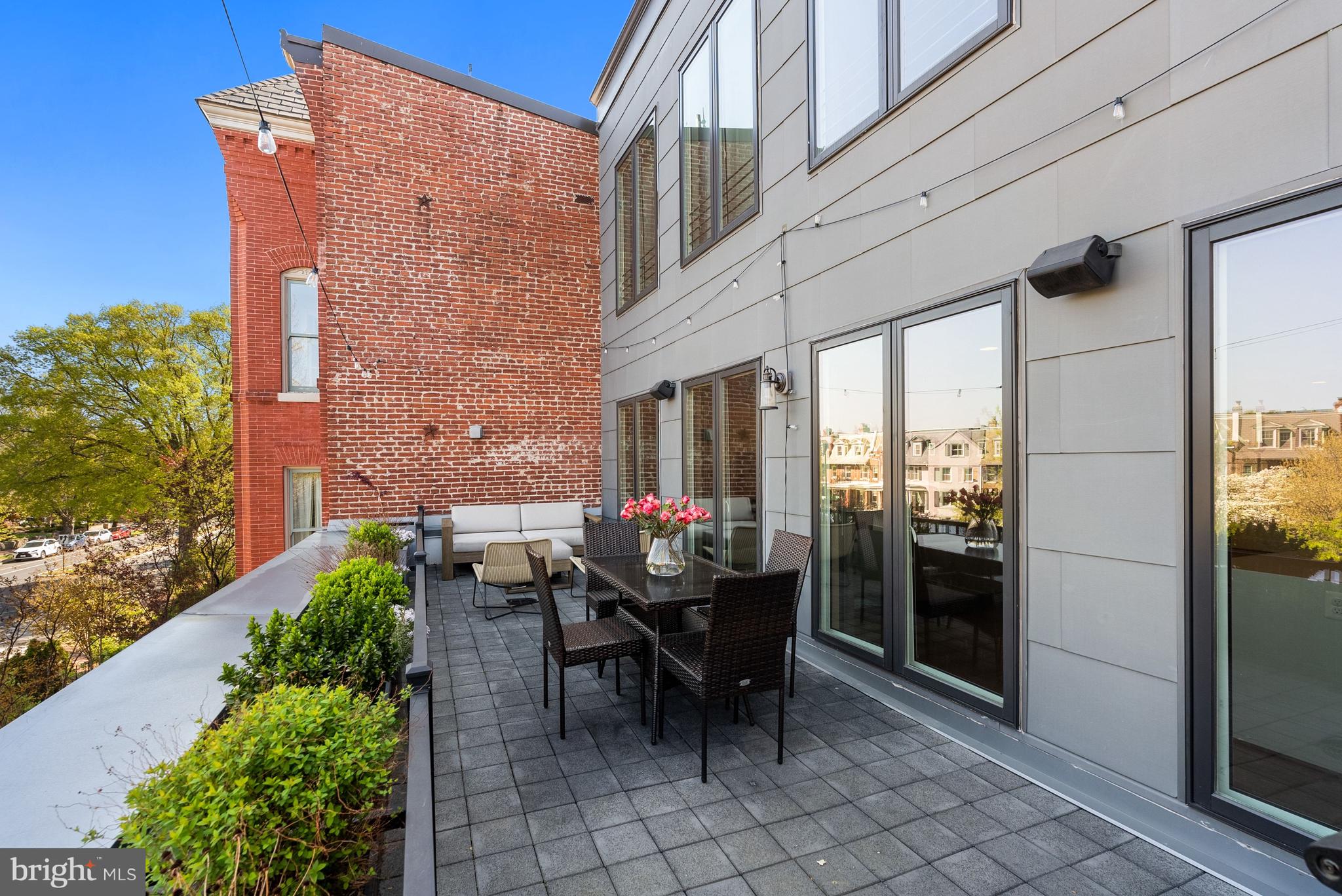 645 MARYLAND AVENUE NE 201