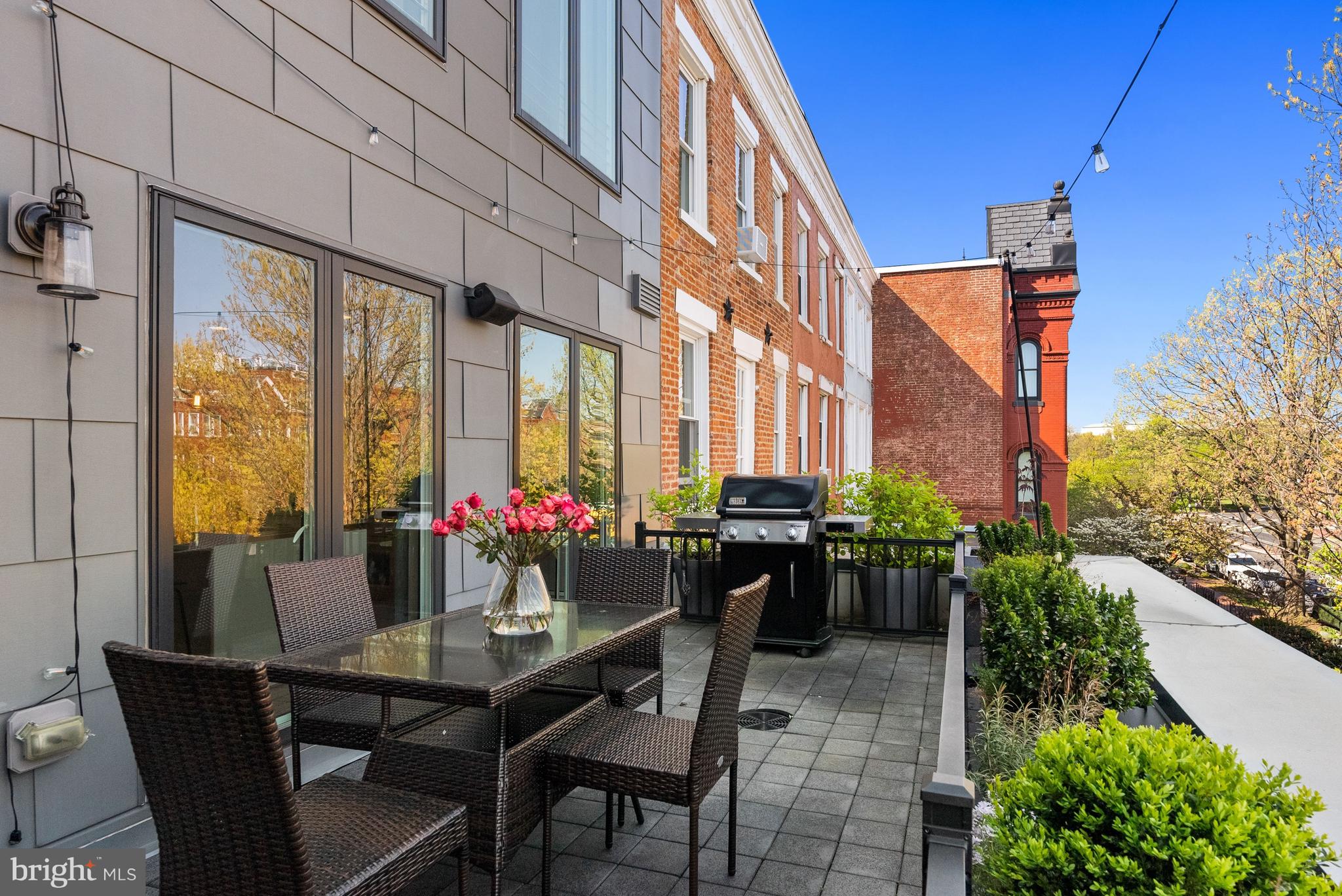 645 MARYLAND AVENUE NE 201