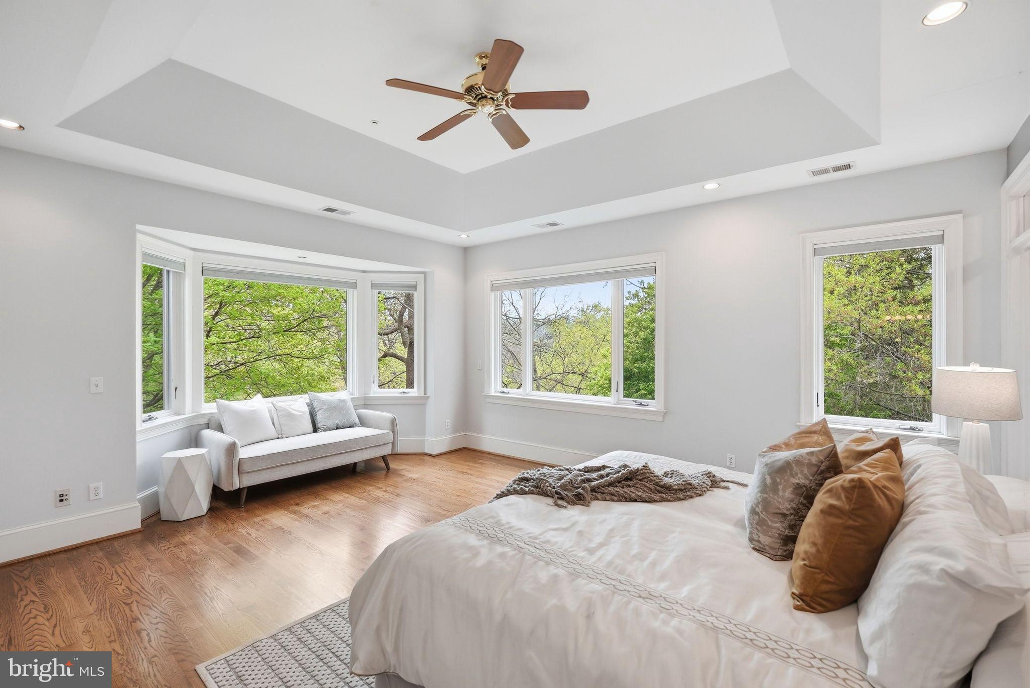 2318 NEBRASKA AVENUE NW