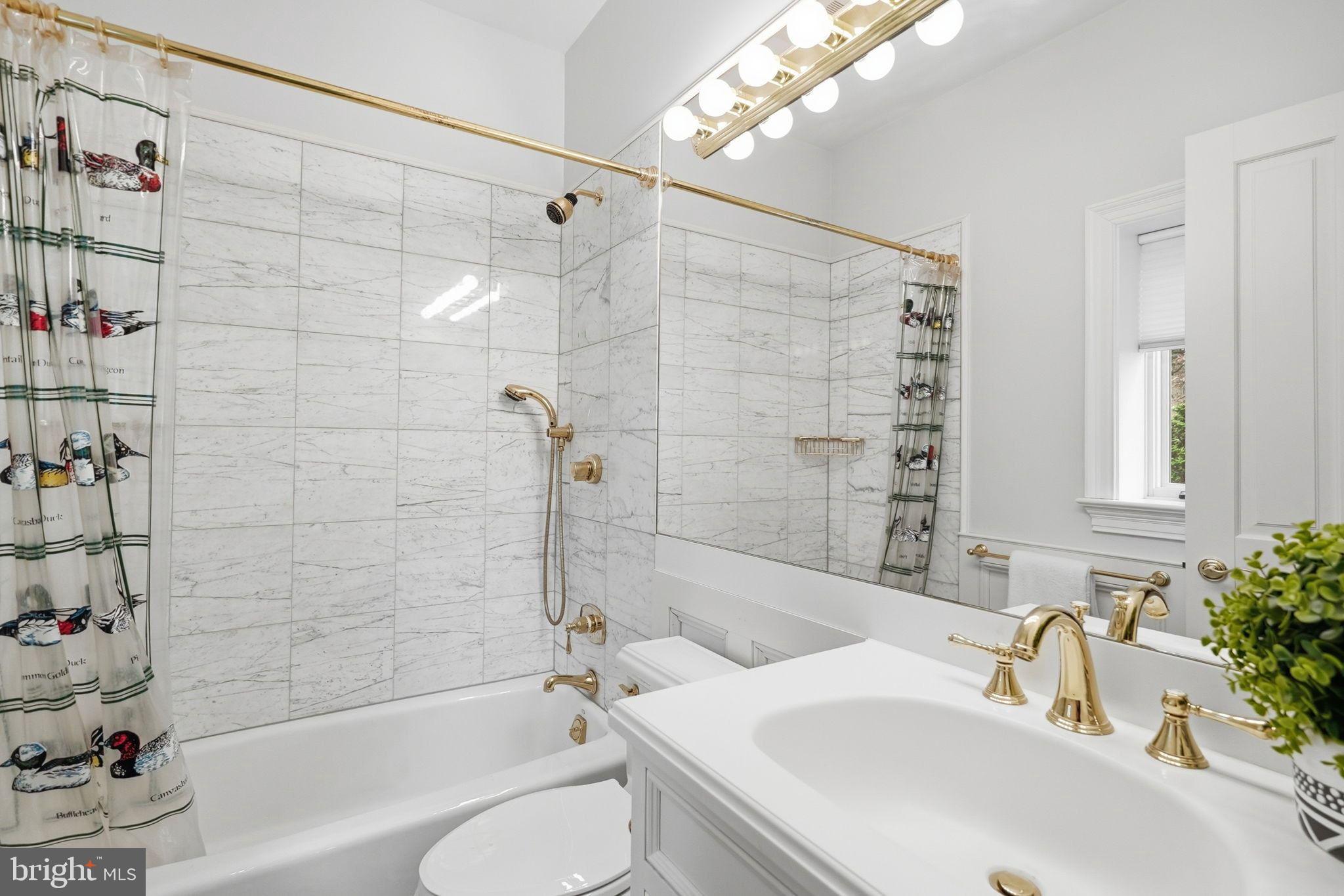 2318 NEBRASKA AVENUE NW