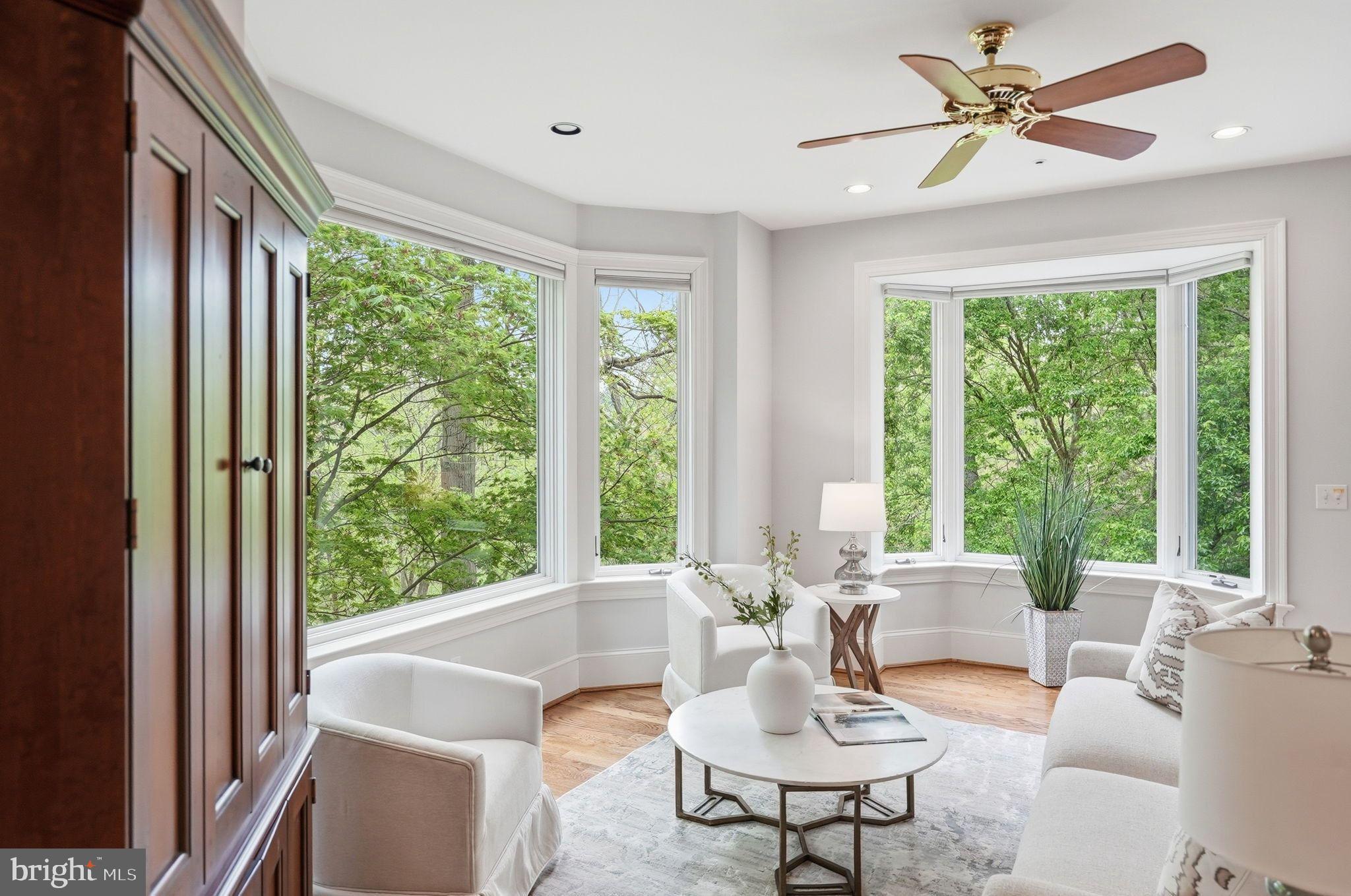 2318 NEBRASKA AVENUE NW