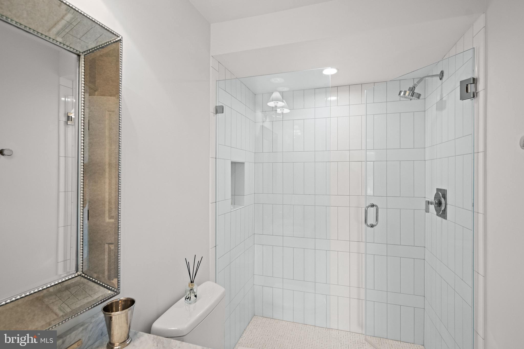 5321 MACOMB STREET NW