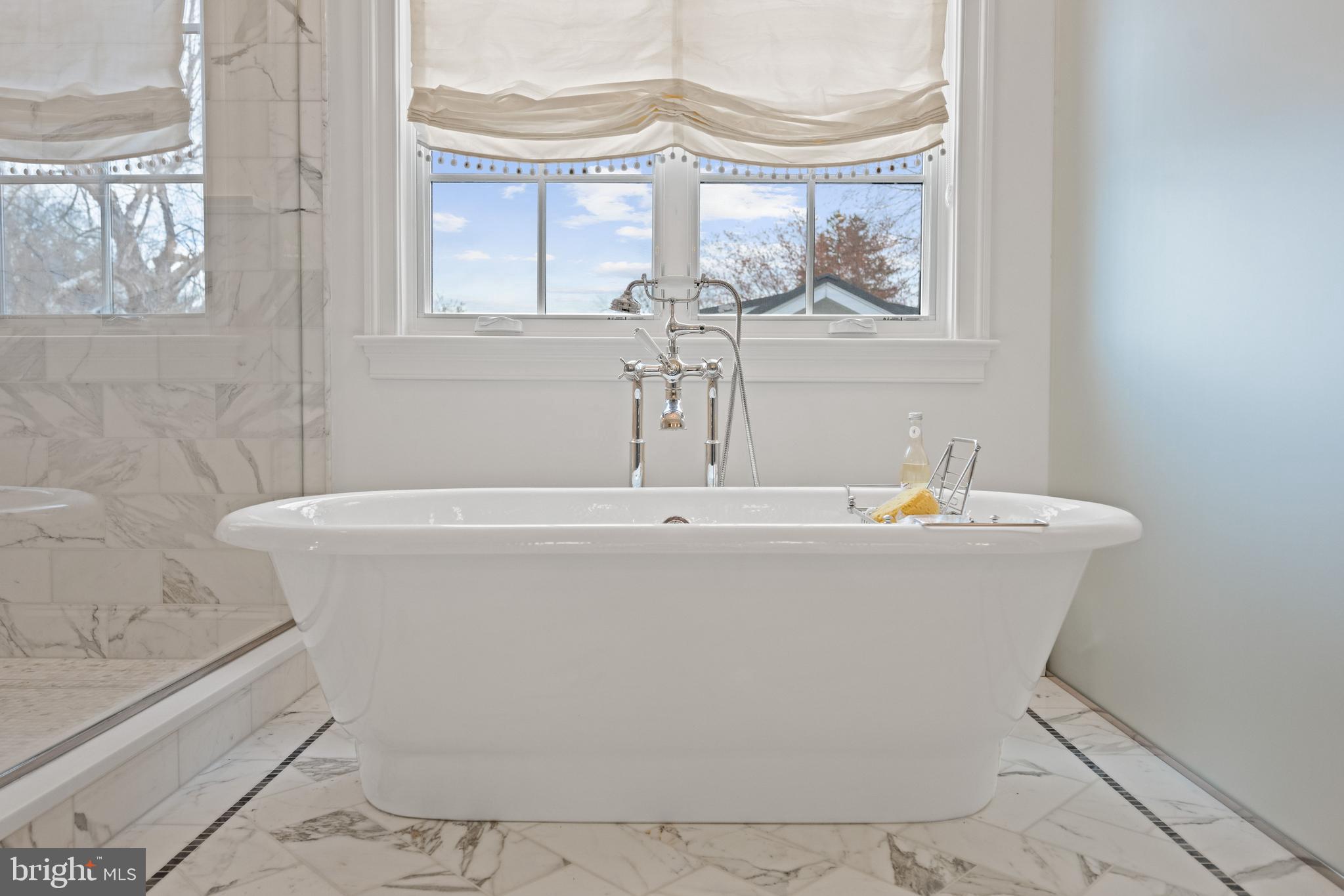 5321 MACOMB STREET NW