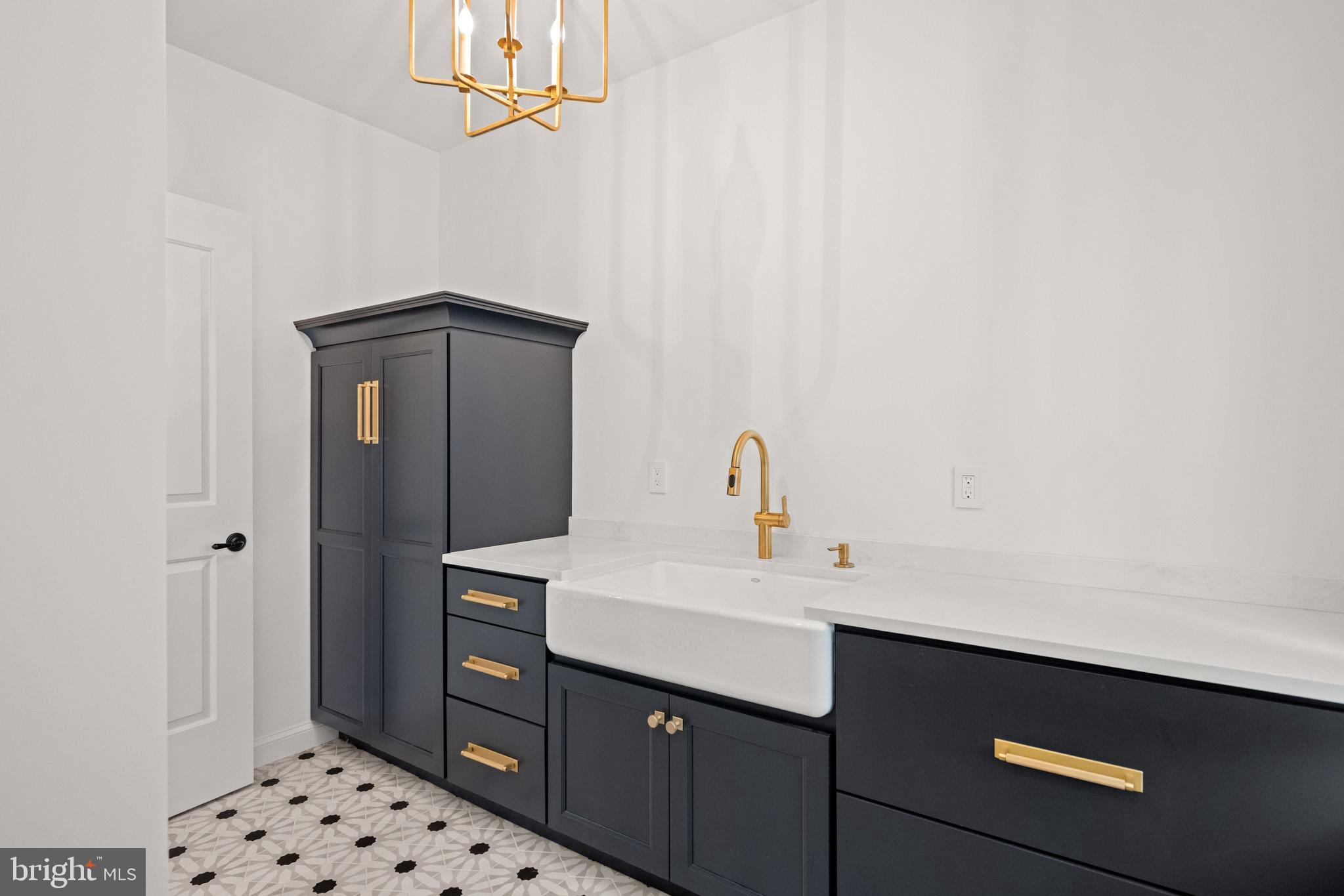 5321 MACOMB STREET NW