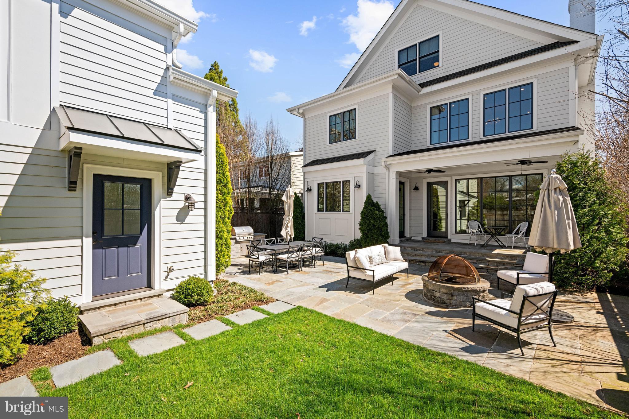 5321 MACOMB STREET NW