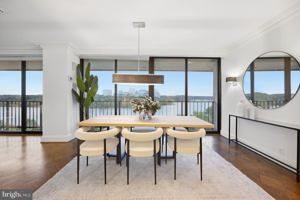2700 VIRGINIA AVENUE NW Unit: 901