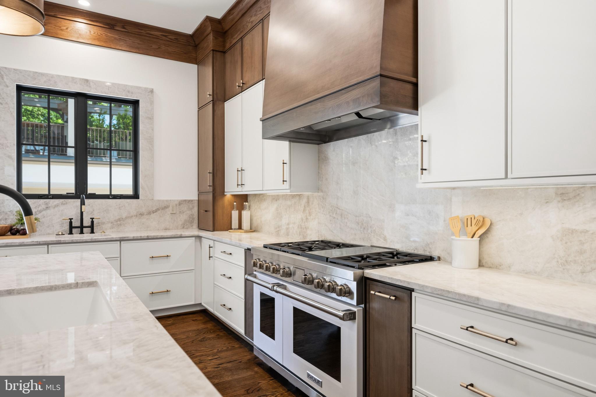 3022 44TH PLACE NW