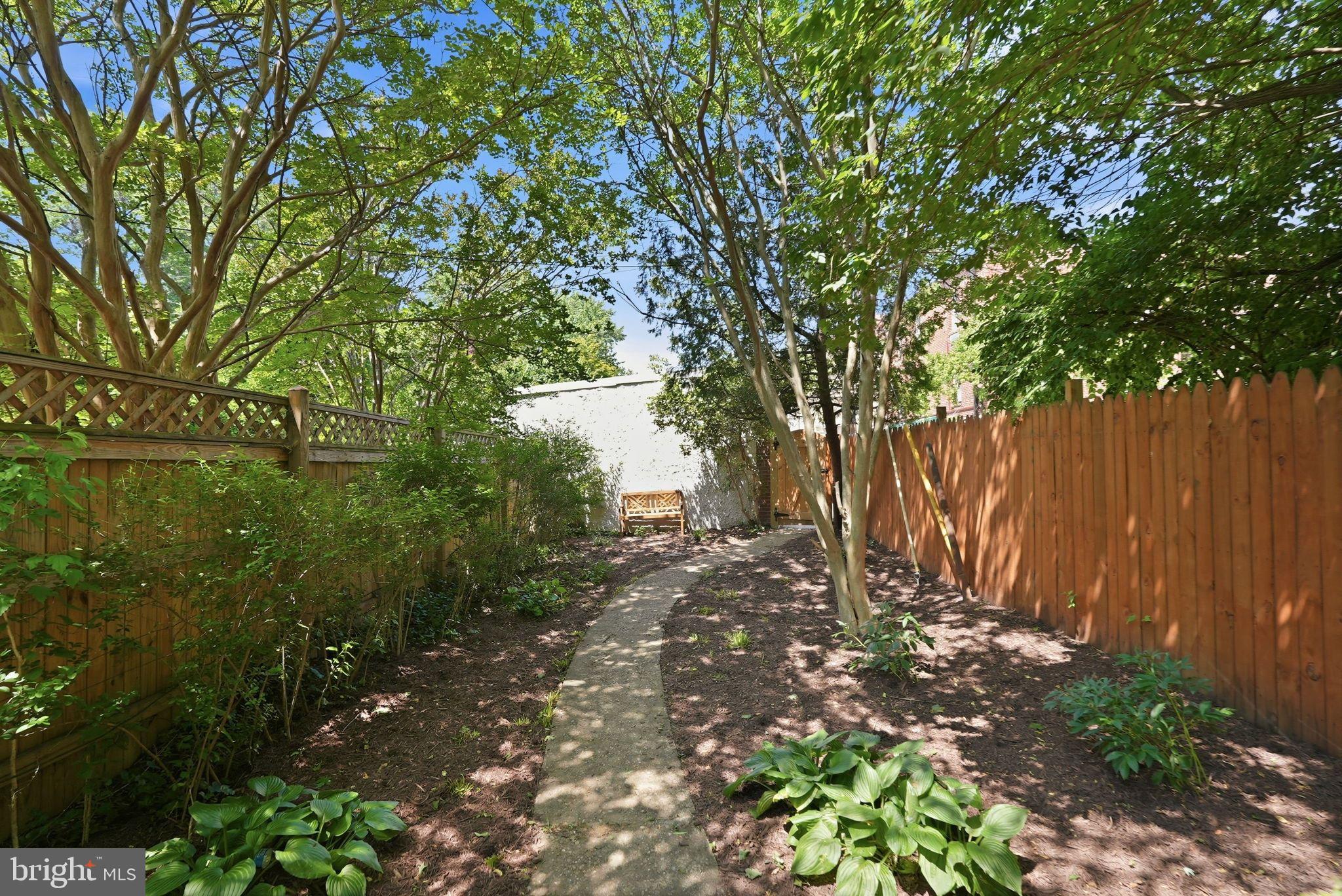 3721 MASSACHUSETTS AVENUE NW