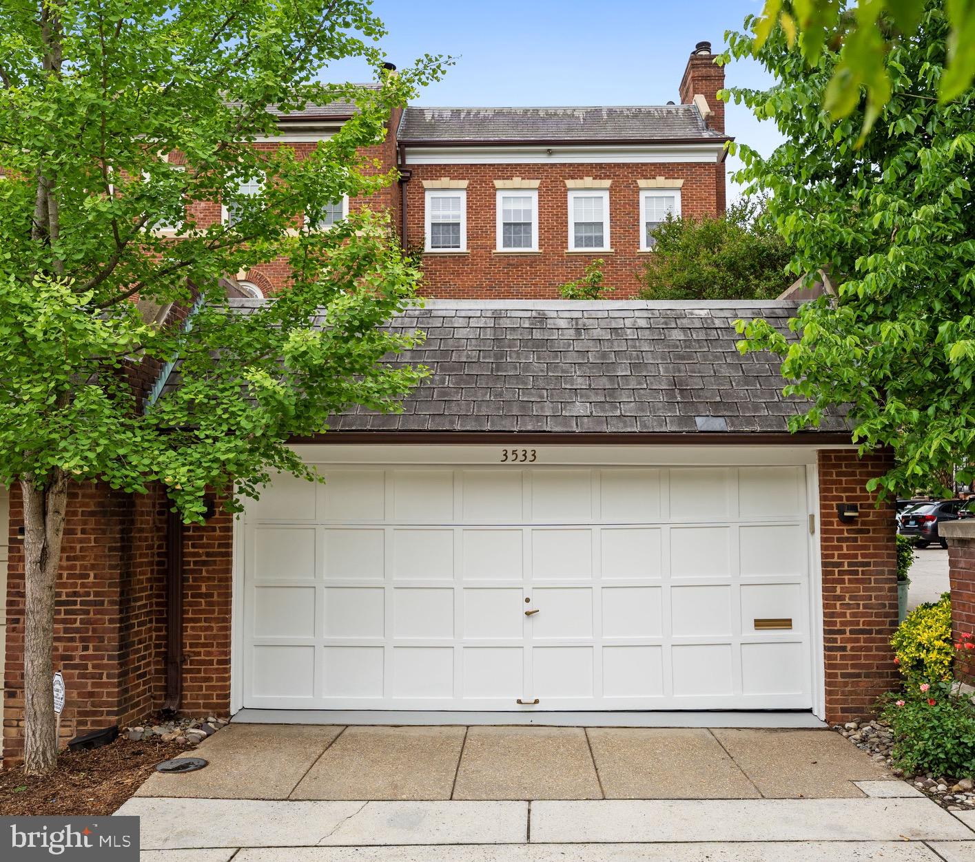 3533 WINFIELD LANE NW