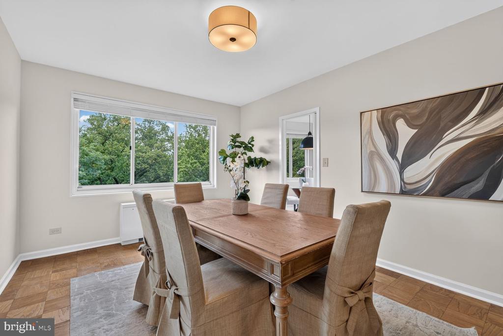 2801 NEW MEXICO AVENUE NW Unit: 806