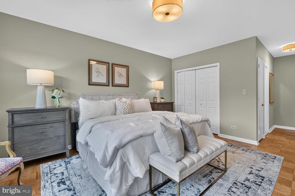 2801 NEW MEXICO AVENUE NW Unit: 806