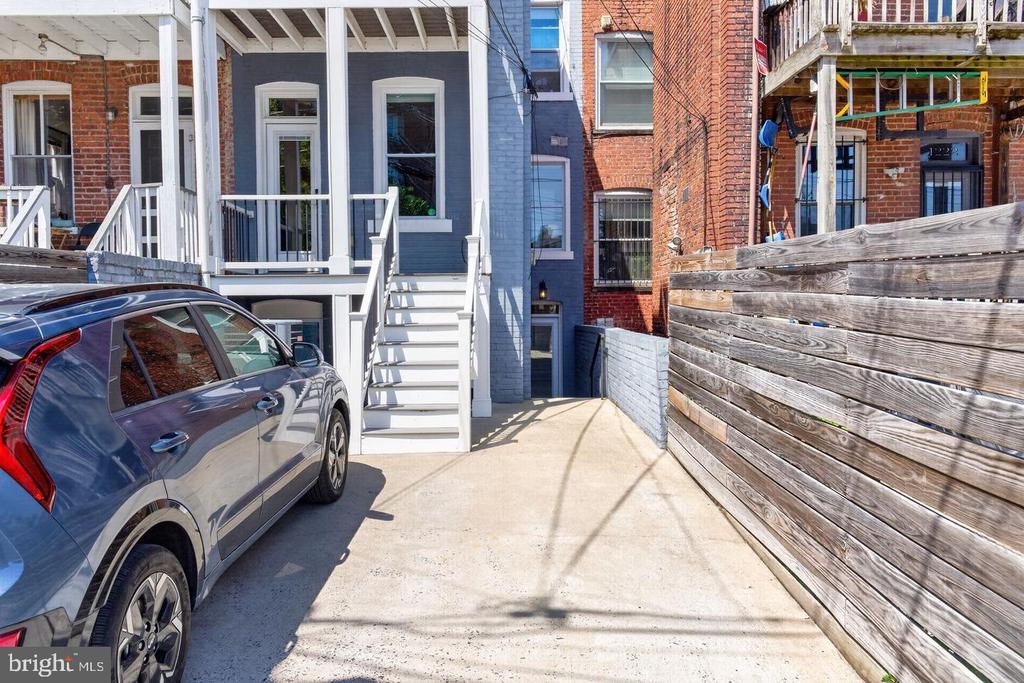 1224 EUCLID STREET NW Unit: 1
