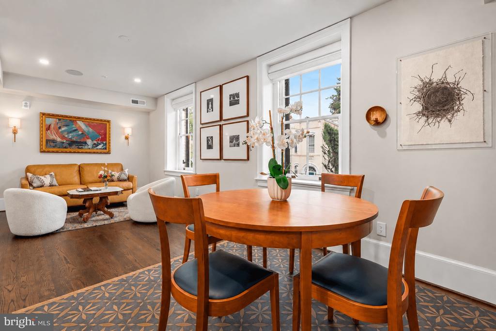 1311 30TH STREET NW Unit: 204