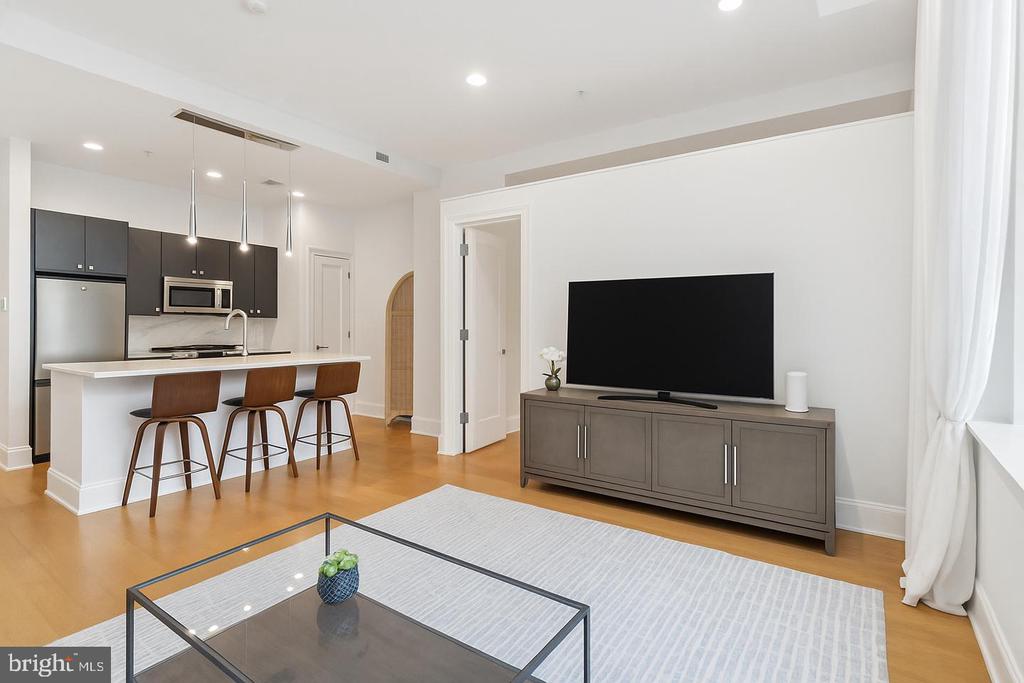 2516 Q STREET NW Unit: Q206