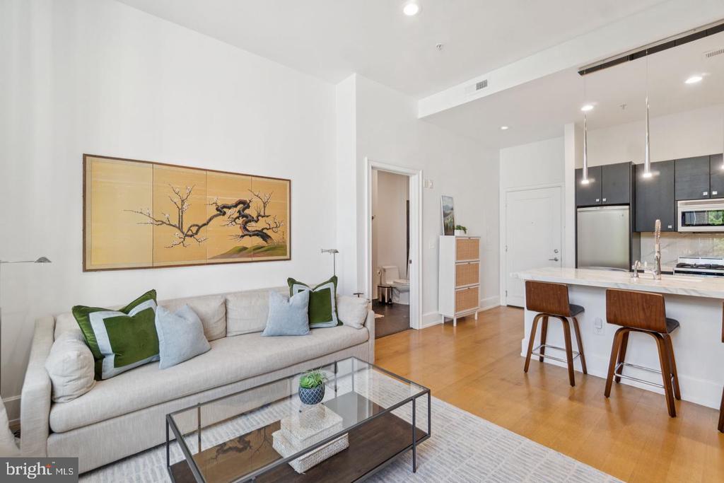 2516 Q STREET NW Unit: Q206