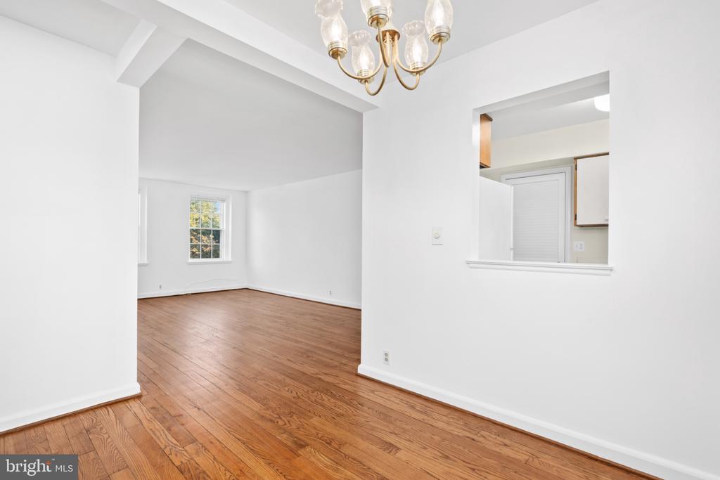 3864 PORTER STREET NW Unit: C363