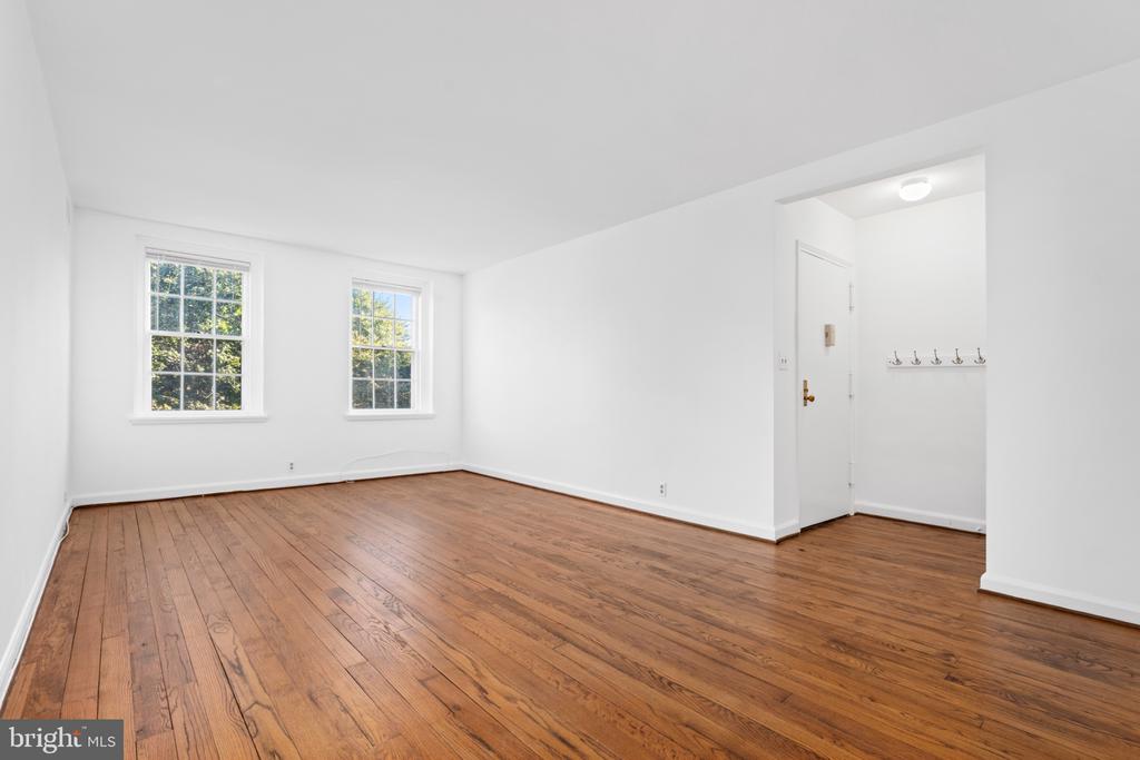 3864 PORTER STREET NW Unit: C363