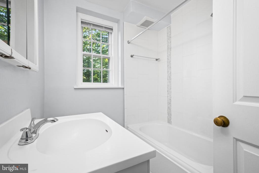 3864 PORTER STREET NW Unit: C363