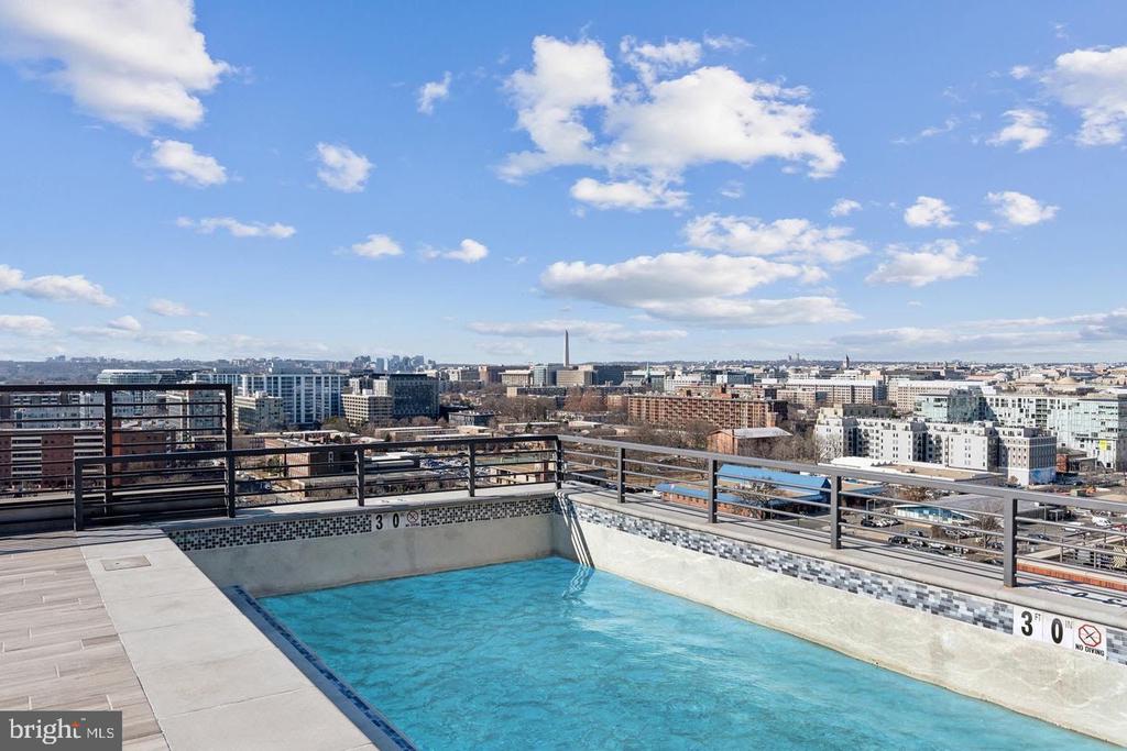 1211 VAN STREET SE Unit: 713
